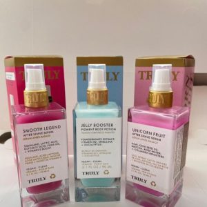 DESPIGMENTANTES E HIDRATANTES TRULY POR UNIDAD